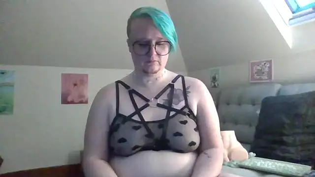 queerlyjaz live sex cam