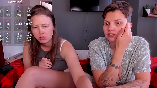 Tenderly_Couple live sex cam