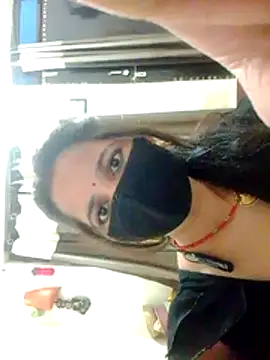 Bigg_bhabi's cam snapshot