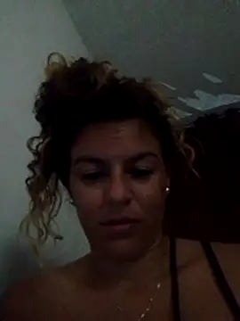 Caridad30's cam snapshot