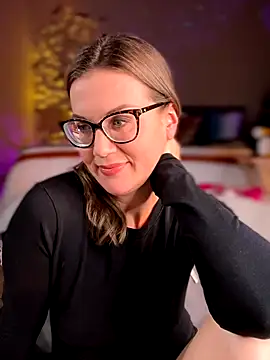 MaiseKnox live sex cam