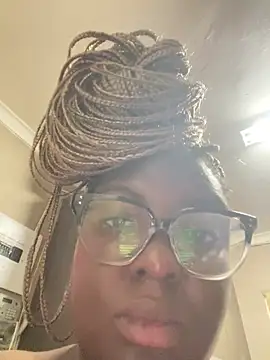 The-ChocolateBarbie's cam snapshot