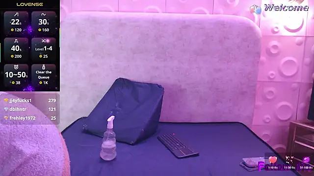 Danielaa_a live sex cam