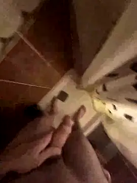 lebrun40's cam snapshot