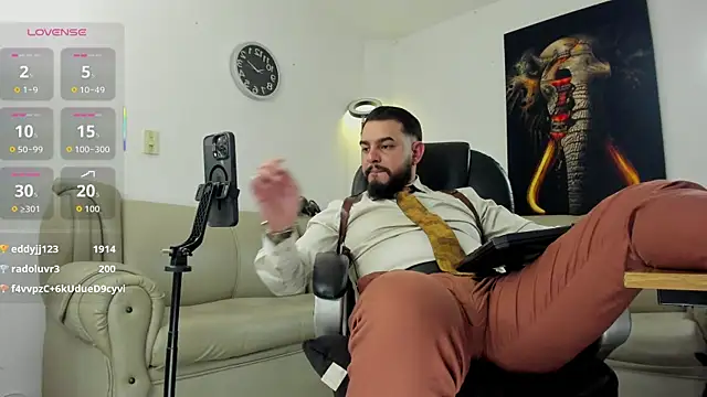 Ethan_Castellano's cam snapshot