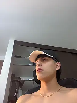 Lander_Cruz live sex cam
