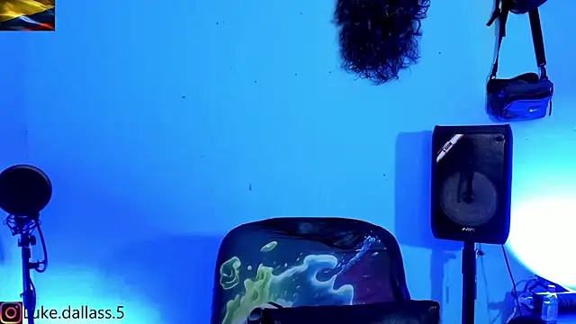 zeus_7777 live sex cam