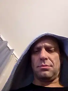 Roman0798 live sex cam