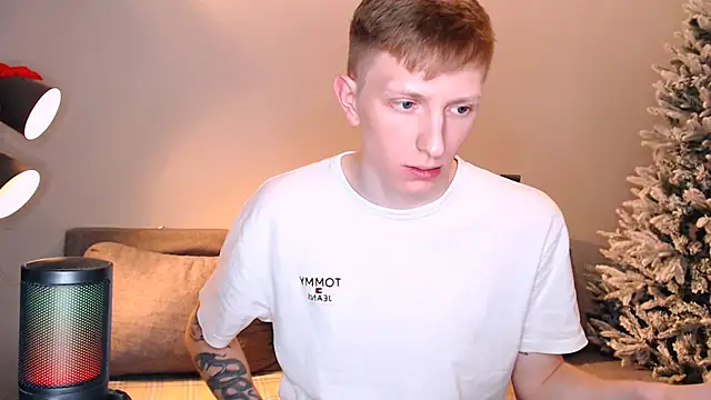 juliaanddima's cam snapshot