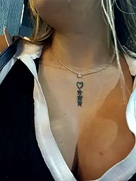 Cata_city1106's cam snapshot