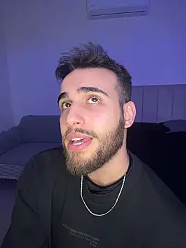 2HARDKURT's cam snapshot