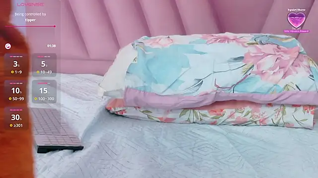 hornybarelylegalgirl live sex cam