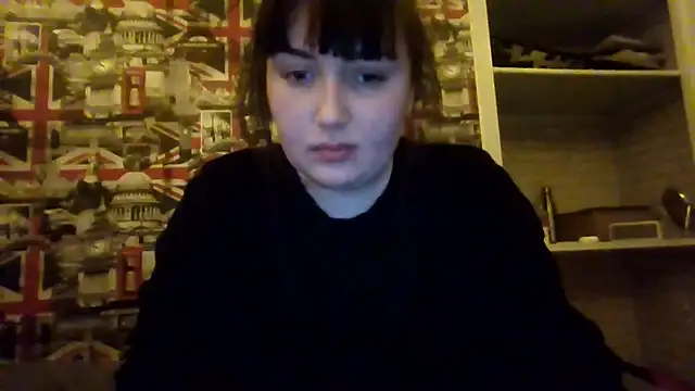 Lynylou's cam snapshot