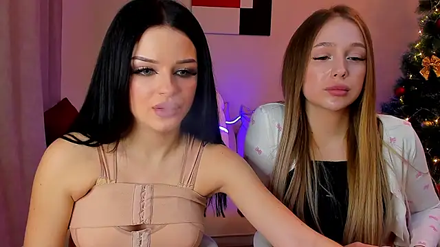 anna_lillian's cam snapshot