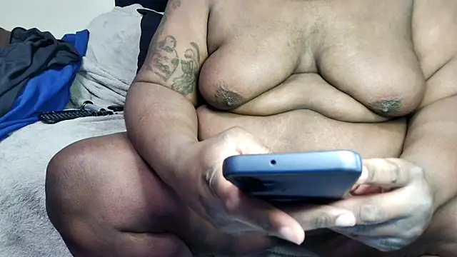 cloudychub91's cam snapshot