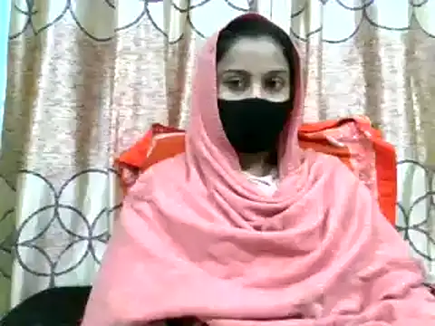 Oporajita_07's cam snapshot