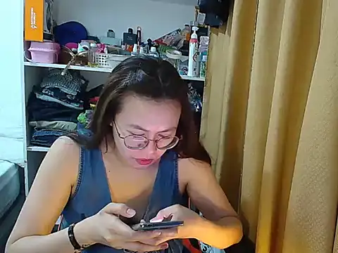 crizzybel's cam snapshot