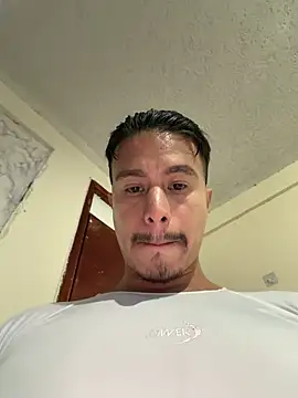 DominickVegas live sex cam