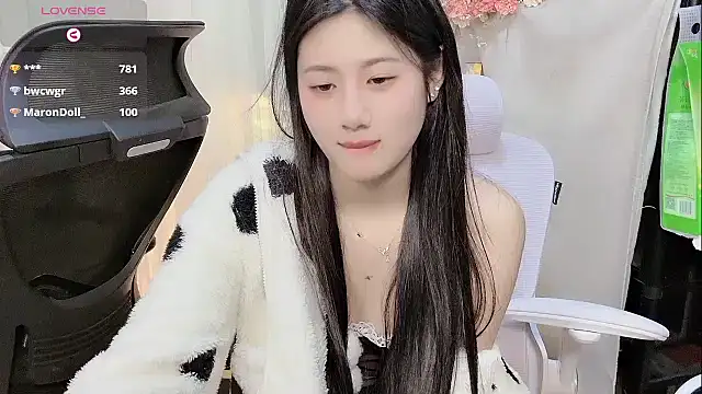 Yvonne-07 live sex cam