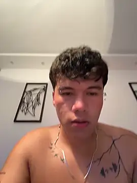 Logan_smith1 live sex cam