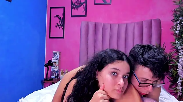 JustiinJazmin live sex cam