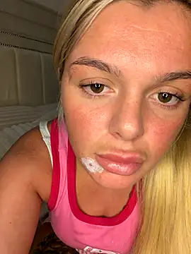 Irish_BarbieMilfx live sex cam