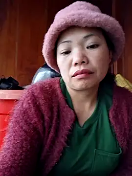 miomio-12 live sex cam