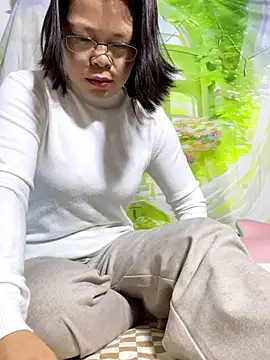 Yes-Baby-A's cam snapshot