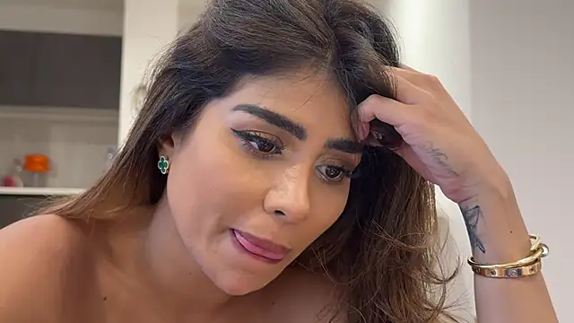 ArabicBarbie's cam snapshot