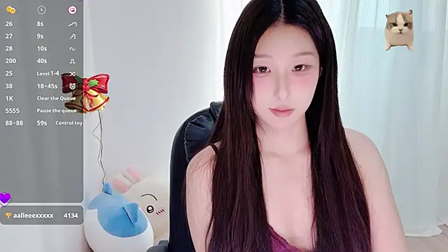 Winnie666- live sex cam