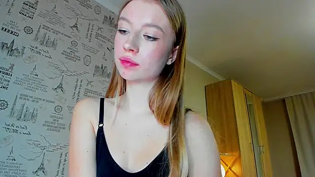 minidivaa_'s cam snapshot