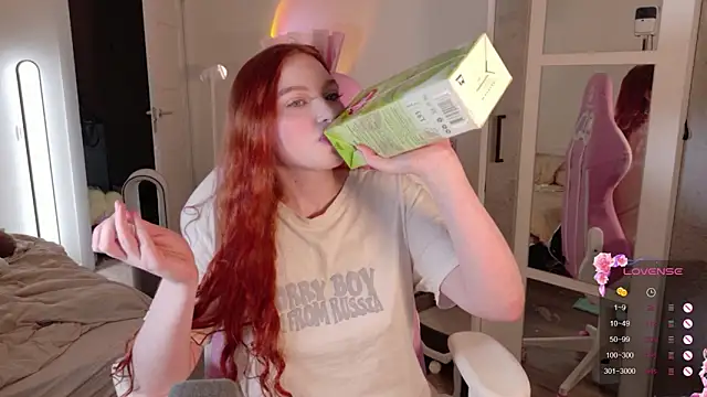 cinnabon_girls's cam snapshot