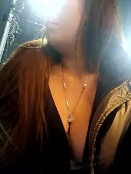 miss_berlyn's cam snapshot