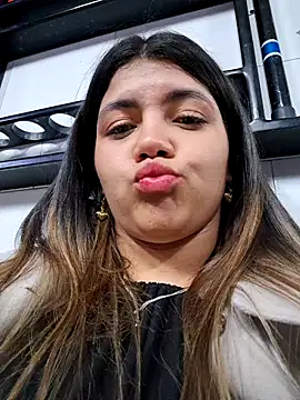 Ivy_enjoy's cam snapshot