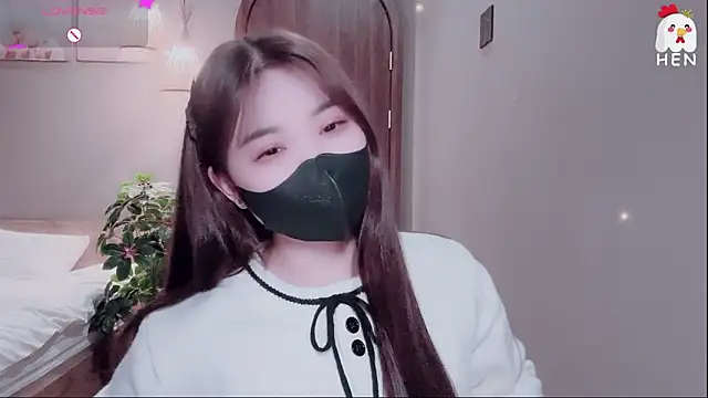 Hen-1m52 live sex cam