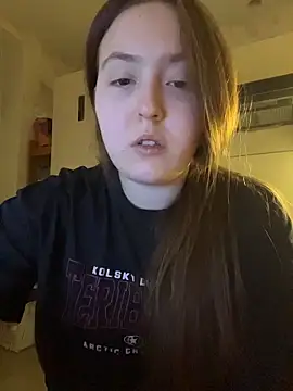 Charming_hamster_'s cam snapshot