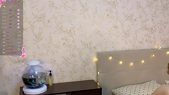 NaomiSwetheart's cam snapshot