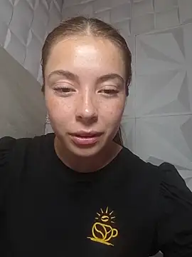 EmmaValencia_'s cam snapshot