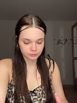 ElenaMariee live sex cam