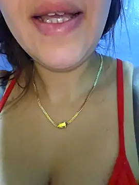 Sexy-girl live sex cam