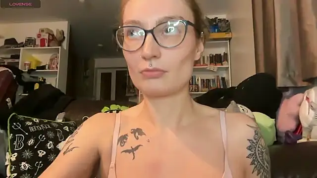 harleyblair live sex cam