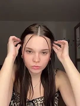 ElenaMariee's cam snapshot