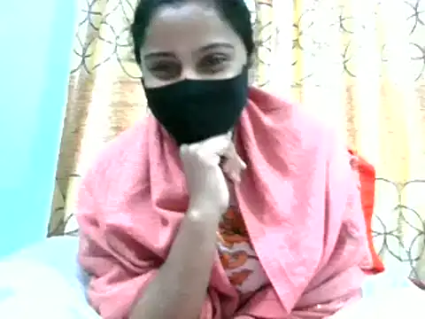 Oporajita_07's cam snapshot