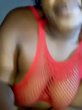 BigBootyBitch96 live sex cam