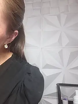 EmmaValencia_'s cam snapshot