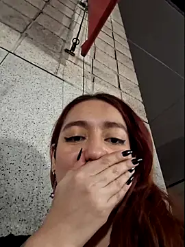 Eveeelyn25's cam snapshot