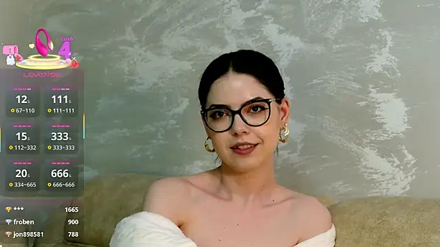 KaylaLewys's cam snapshot