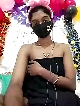 Tushi-10's cam snapshot