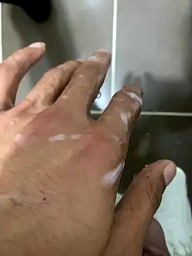 BatchedTracer live sex cam