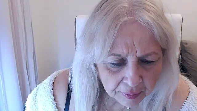 SusiLifeXXX live sex cam